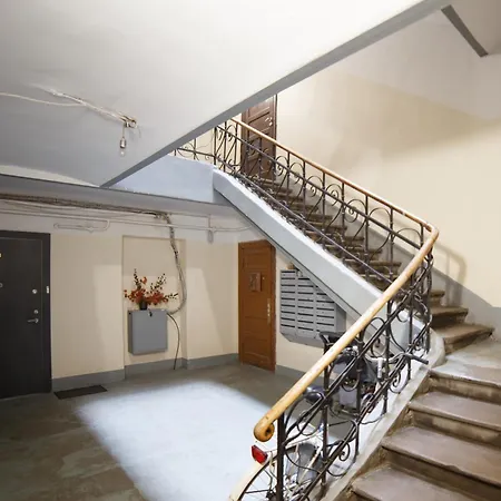 Bright, Quit For Up To 4 With Breakfast