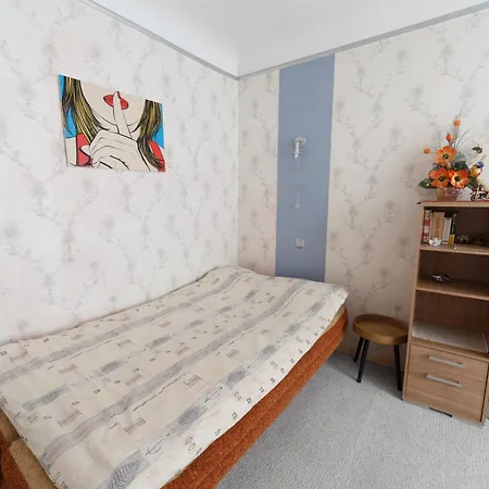 Séjour chez l'habitant Bright, Quit For Up To 4 With Breakfast Riga